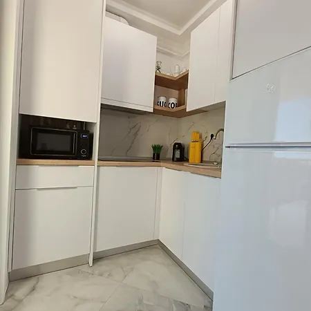 Apartament Axys *